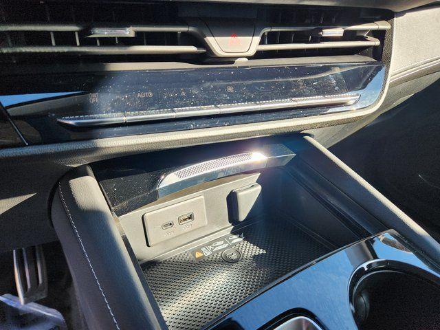 new 2025 Buick Envision car, priced at $38,740