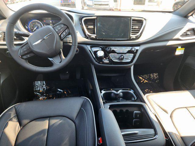 new 2026 Chrysler Pacifica car, priced at $47,577