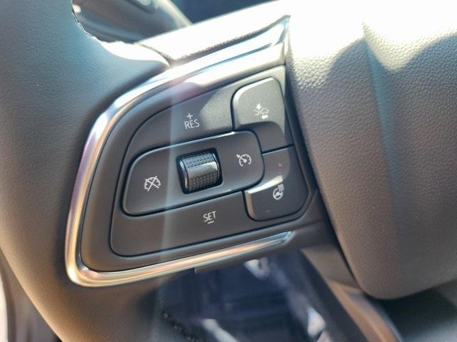 new 2025 Buick Envista car, priced at $26,190