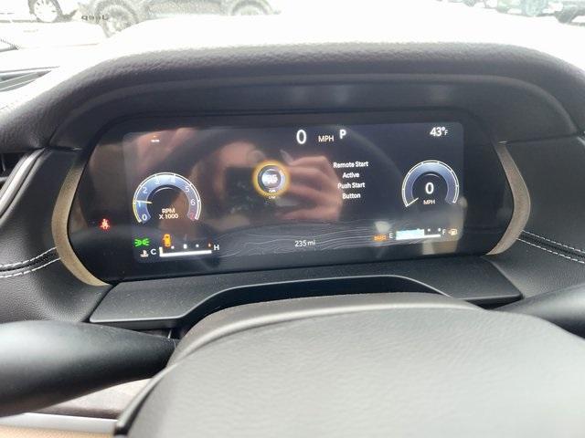 new 2025 Jeep Grand Cherokee car, priced at $43,927