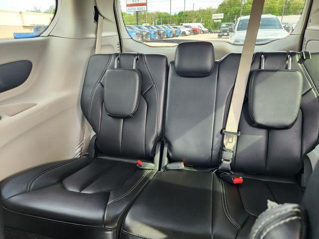 used 2023 Chrysler Pacifica car, priced at $25,999