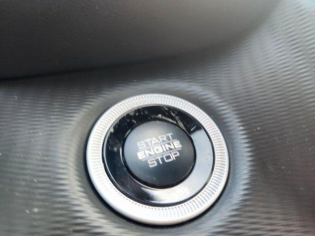 new 2026 Jeep Grand Cherokee car, priced at $43,377