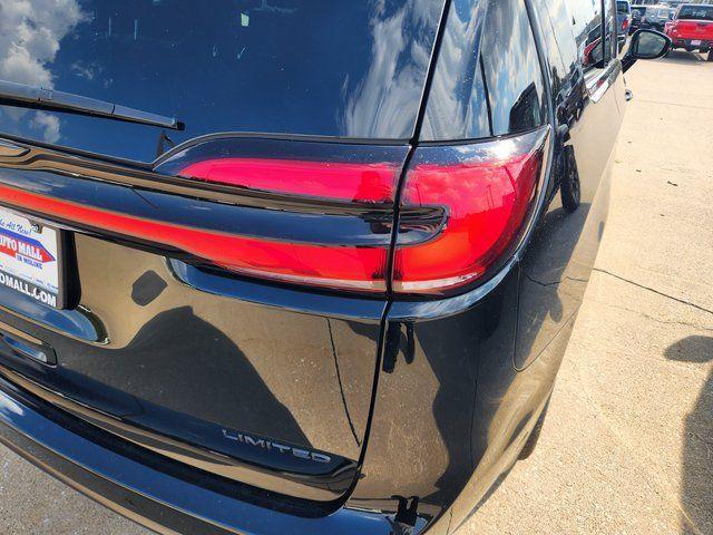 new 2026 Chrysler Pacifica car, priced at $47,577