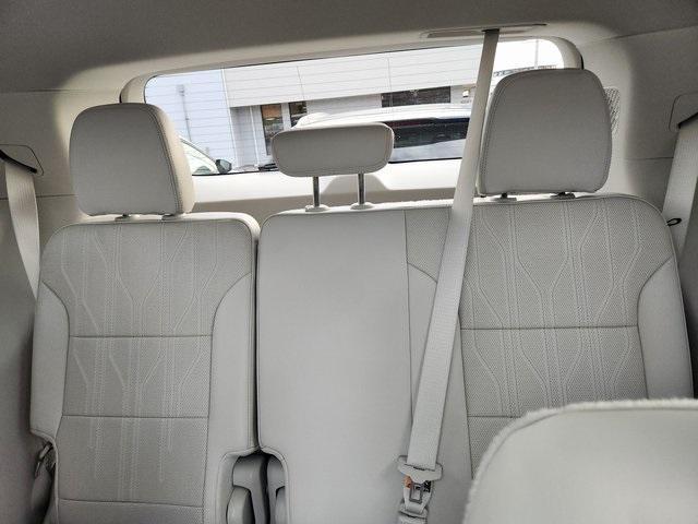 used 2025 Buick Enclave car, priced at $54,999