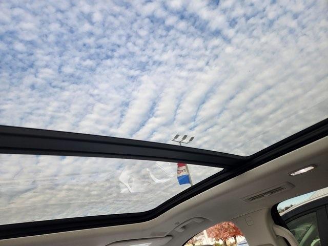 used 2025 Buick Enclave car, priced at $54,999