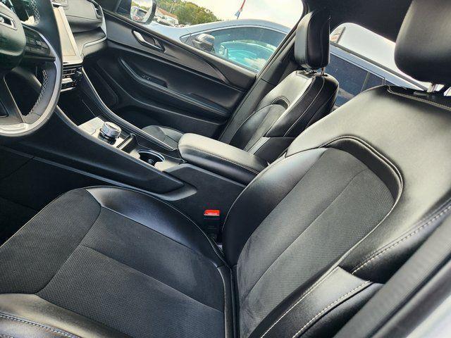 used 2024 Jeep Grand Cherokee L car, priced at $30,999