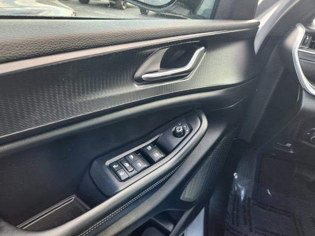 used 2024 Jeep Grand Cherokee L car, priced at $31,692