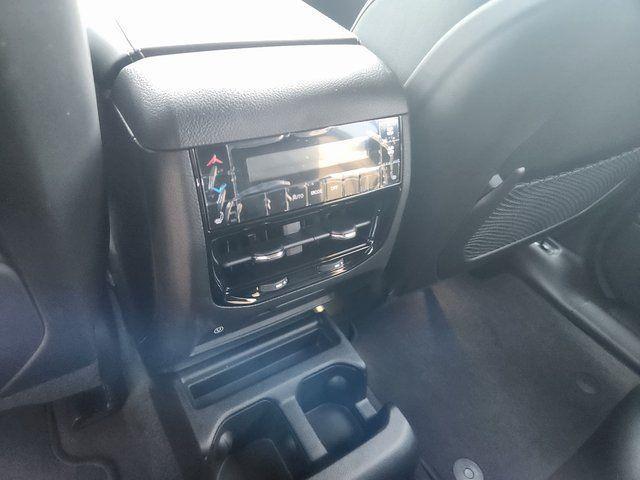 new 2025 Jeep Grand Cherokee L car, priced at $55,577