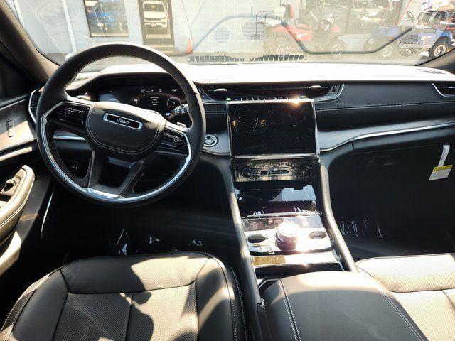 new 2025 Jeep Grand Cherokee L car, priced at $55,577