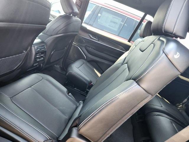 new 2025 Jeep Grand Cherokee L car, priced at $58,477