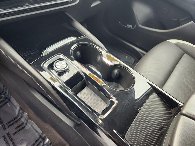 used 2025 Buick Envision car, priced at $30,999