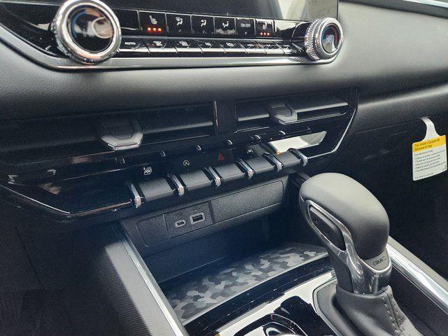 new 2026 GMC Canyon car, priced at $44,125