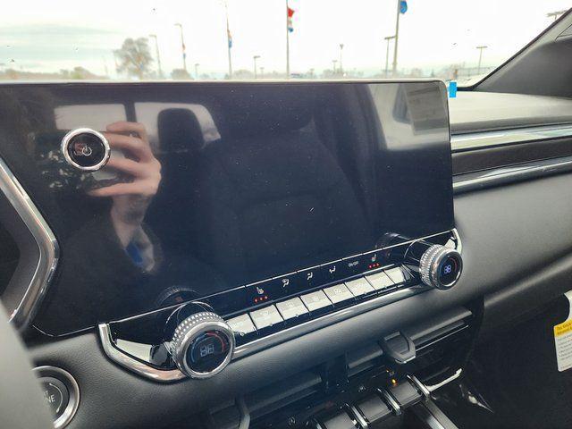 new 2026 GMC Canyon car, priced at $44,125