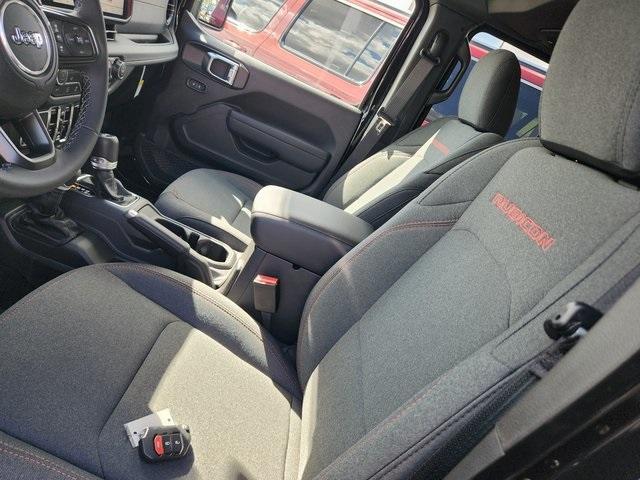 new 2025 Jeep Wrangler car, priced at $51,877