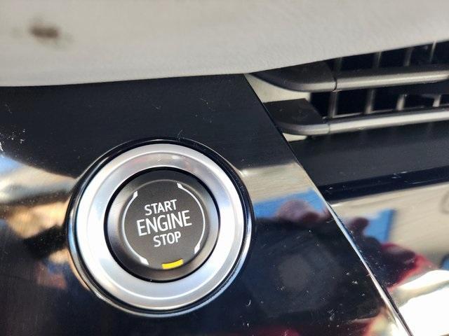 used 2025 Buick Envision car, priced at $42,999