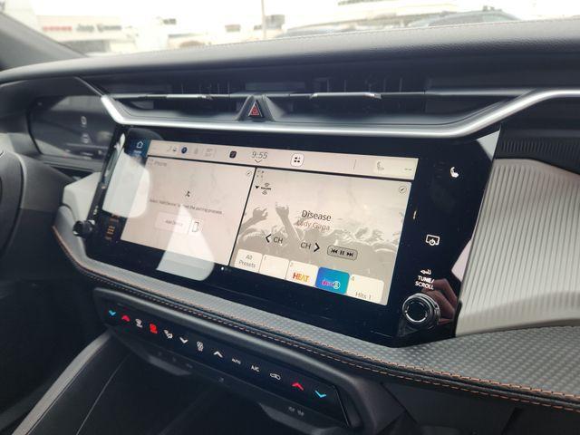 new 2026 Jeep Cherokee car, priced at $41,577