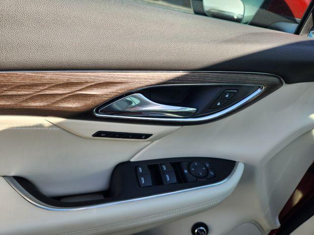 used 2023 Buick Envision car, priced at $35,999