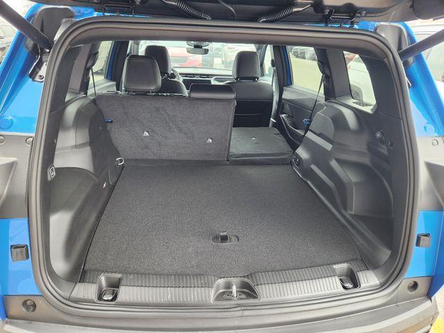 new 2026 Jeep Cherokee car, priced at $43,590