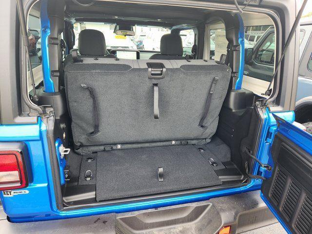 new 2026 Jeep Wrangler car, priced at $45,577