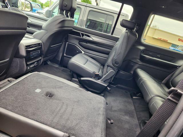 new 2026 Jeep Grand Wagoneer L car, priced at $71,977