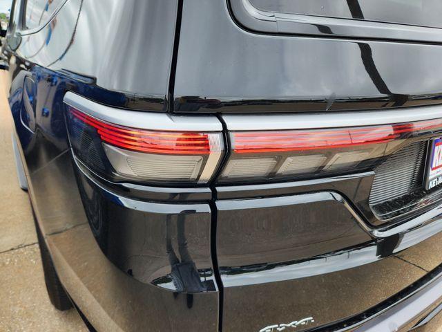 new 2026 Jeep Grand Wagoneer L car, priced at $71,977