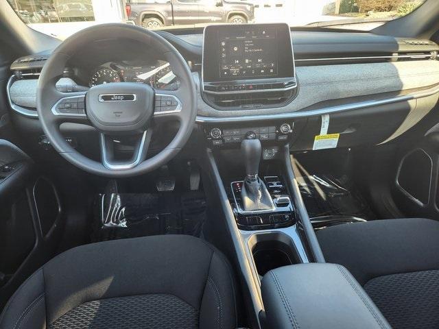 new 2025 Jeep Compass car, priced at $28,477