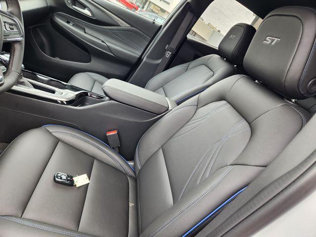 new 2026 Buick Envista car, priced at $28,330