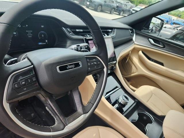 new 2025 Jeep Grand Cherokee L car, priced at $45,477