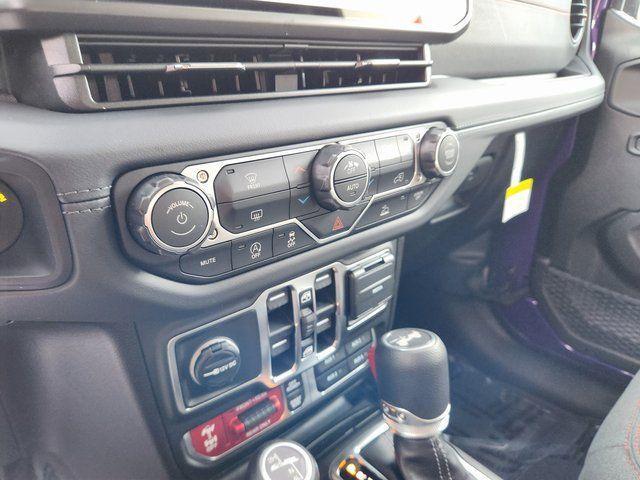 new 2026 Jeep Wrangler car, priced at $53,477