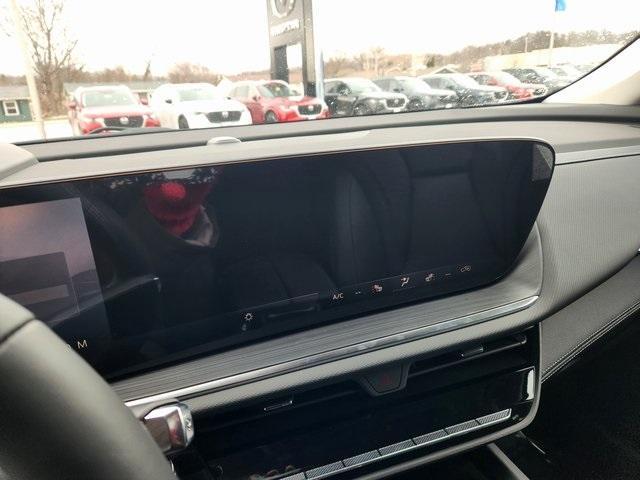 new 2026 Buick Envision car, priced at $44,235