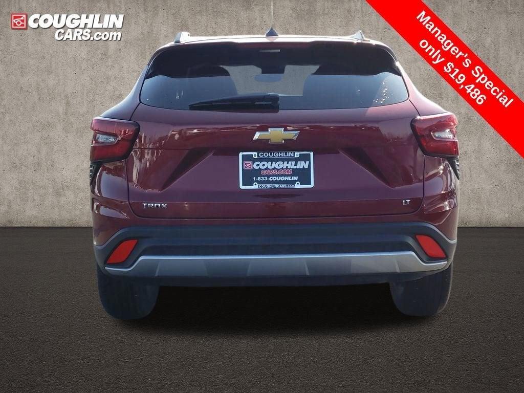 used 2024 Chevrolet Trax car, priced at $19,486