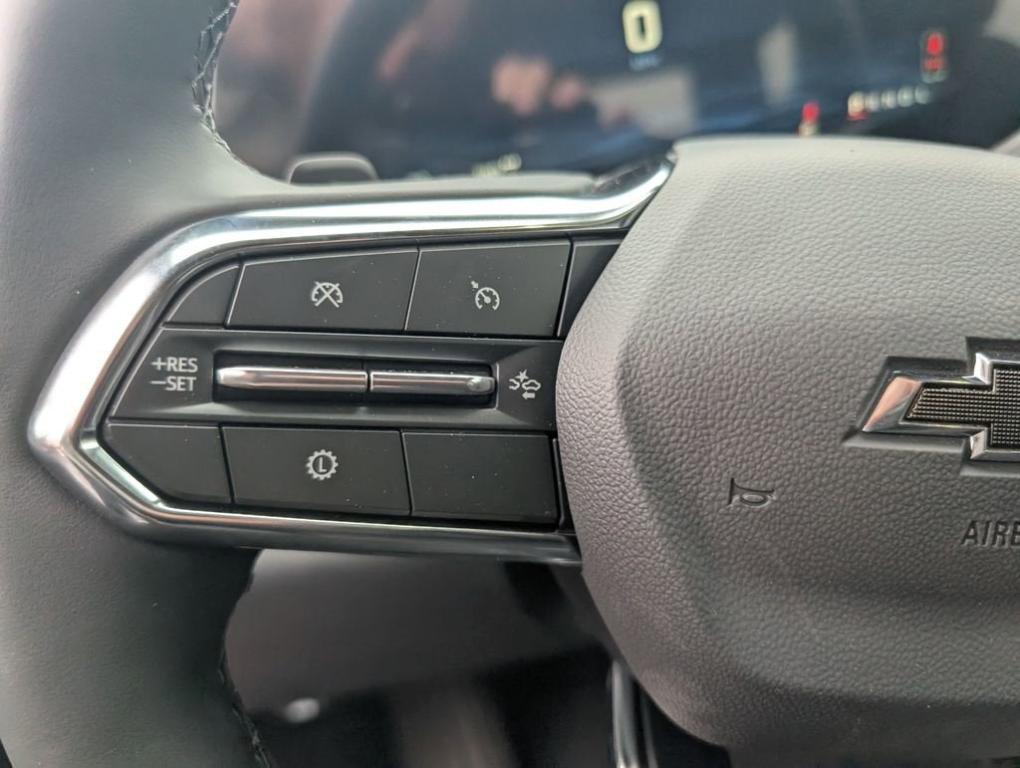 new 2026 Chevrolet Equinox car, priced at $35,900