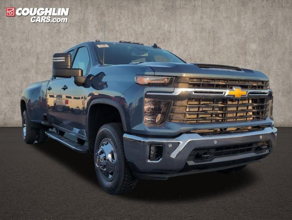 new 2026 Chevrolet Silverado 3500 car, priced at $78,614