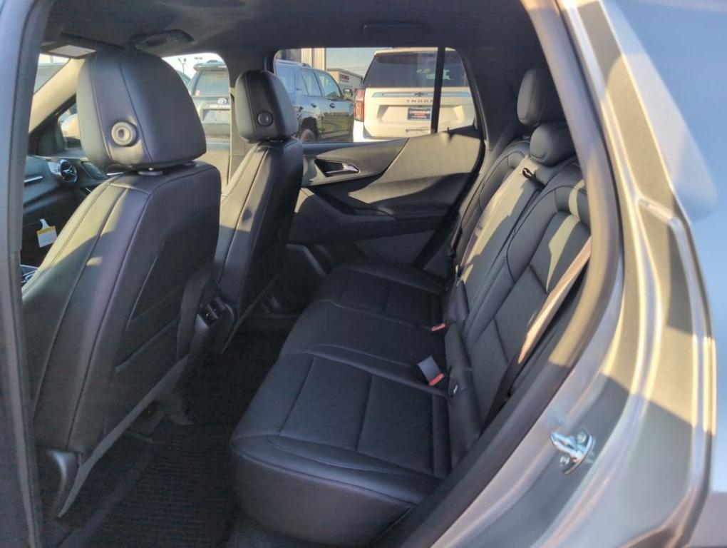 new 2026 Chevrolet Equinox car, priced at $36,214