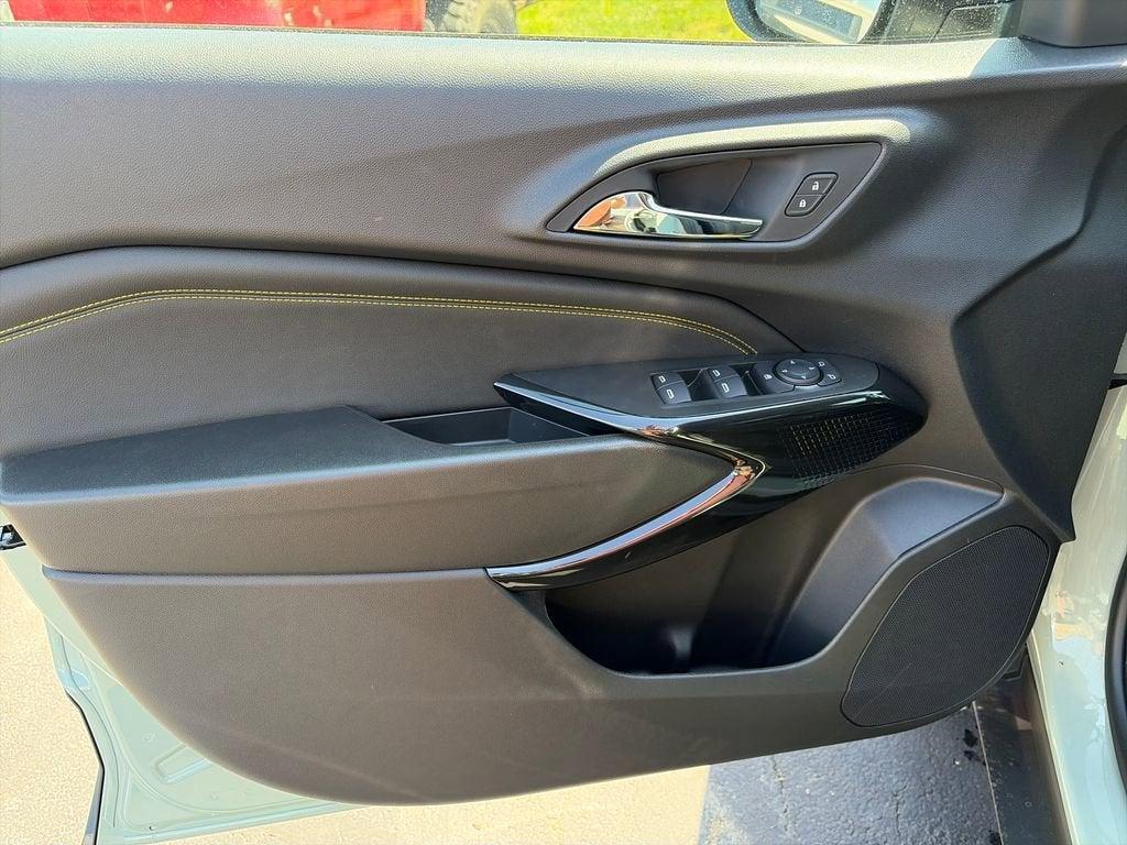 new 2026 Chevrolet Trax car