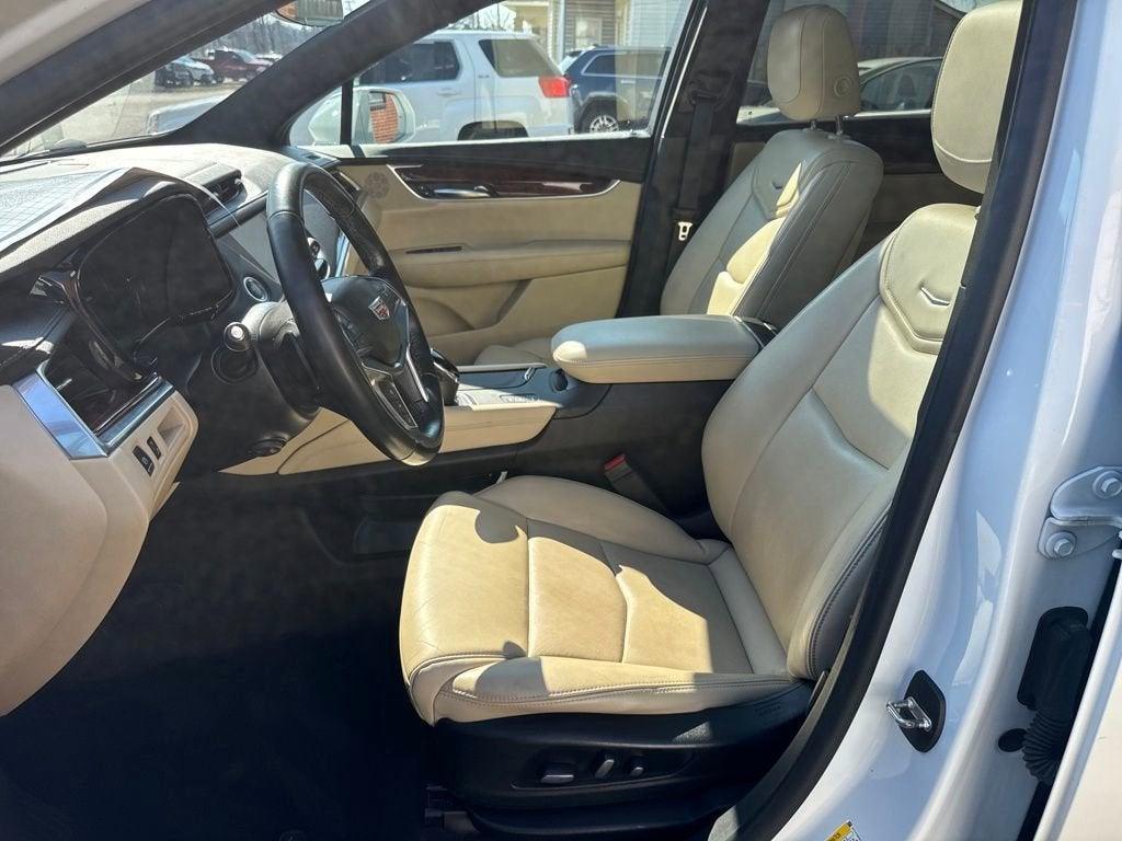 used 2019 Cadillac XT5 car, priced at $16,832