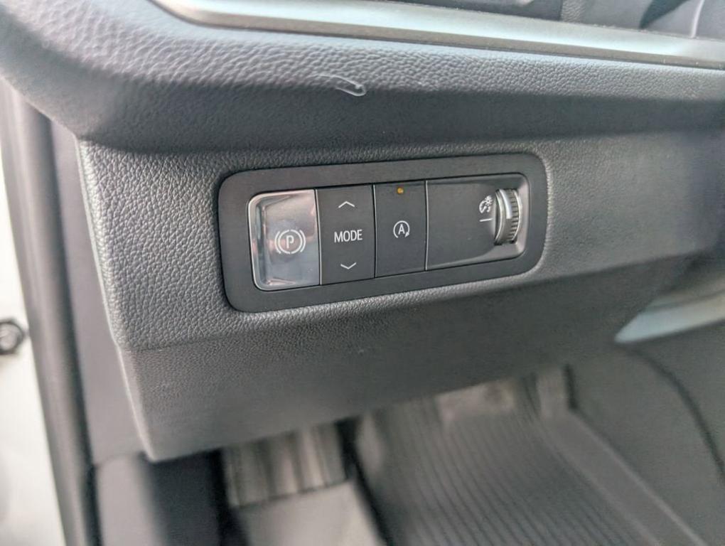 new 2026 Chevrolet Traverse car, priced at $43,519