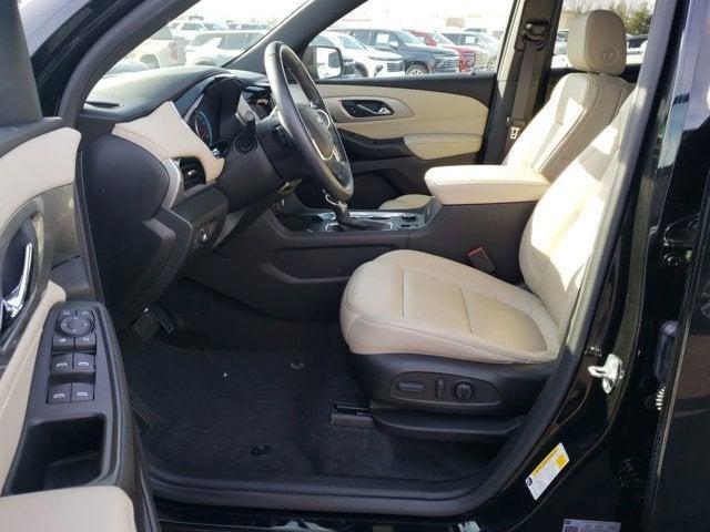 used 2022 Chevrolet Traverse car, priced at $27,460