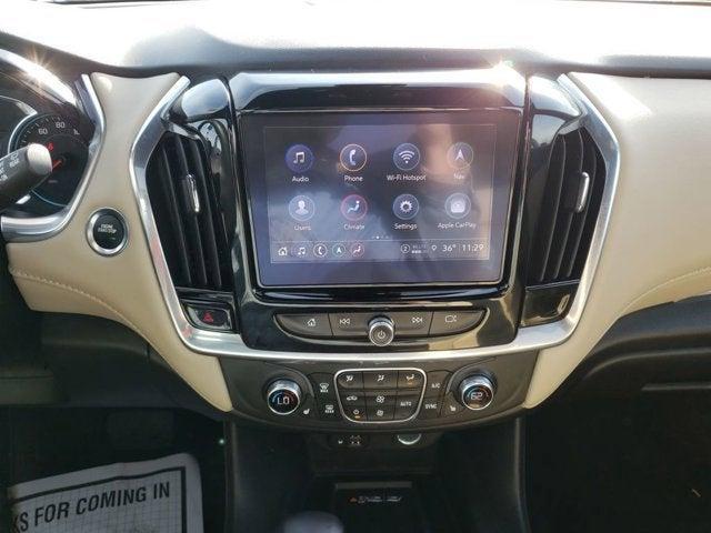 used 2022 Chevrolet Traverse car, priced at $27,460