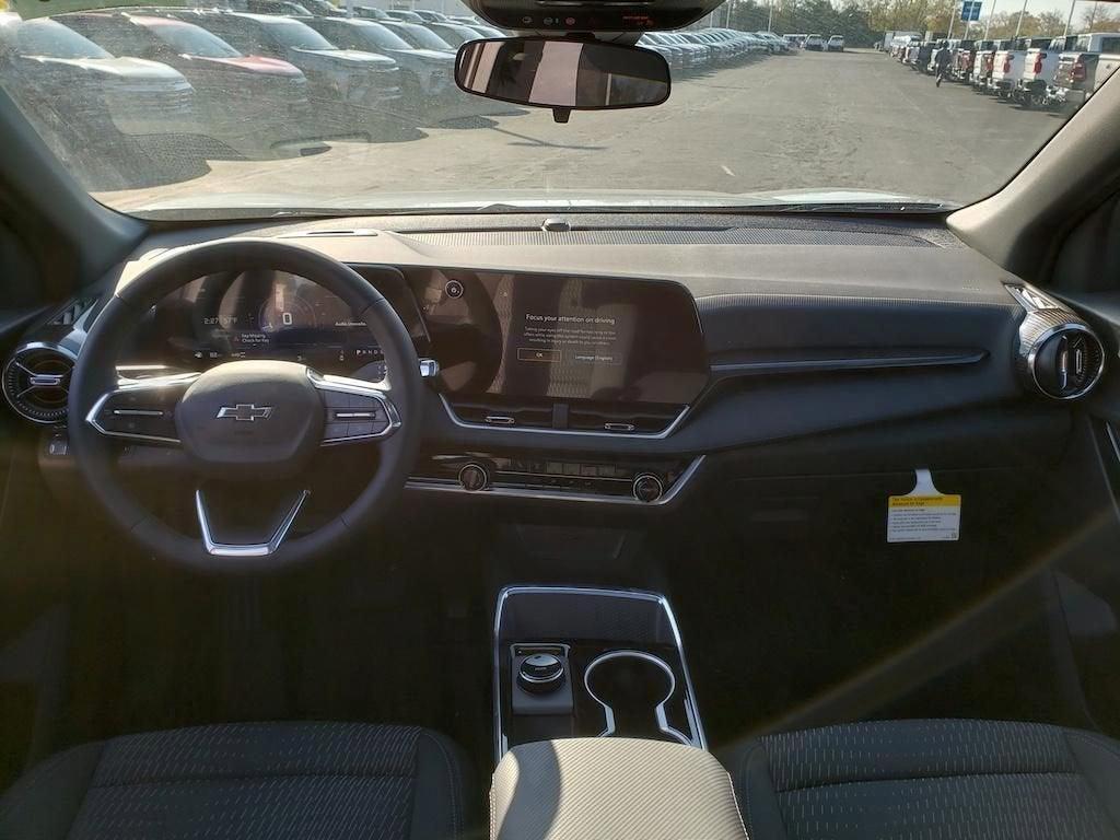 new 2026 Chevrolet Equinox car, priced at $35,360