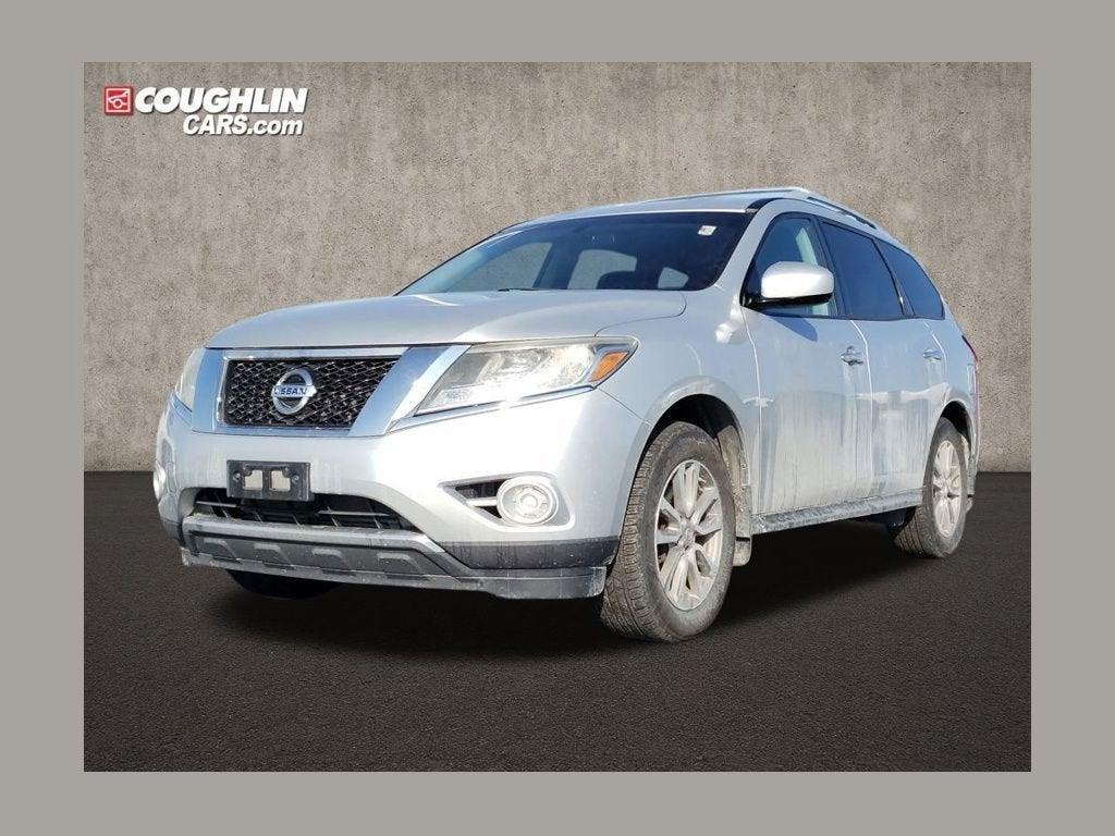 used 2014 Nissan Pathfinder car, priced at $7,980
