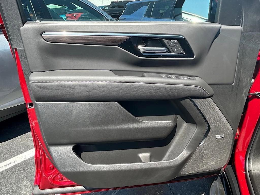 new 2025 Chevrolet Suburban car, priced at $87,210