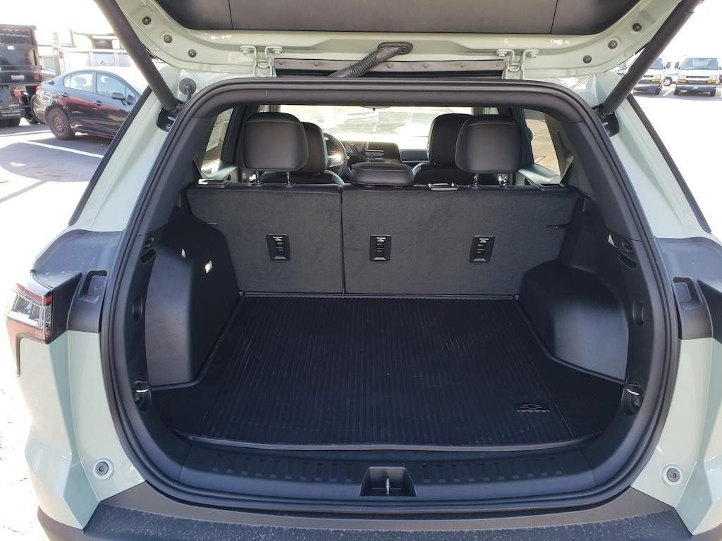 new 2026 Chevrolet Equinox car, priced at $35,998