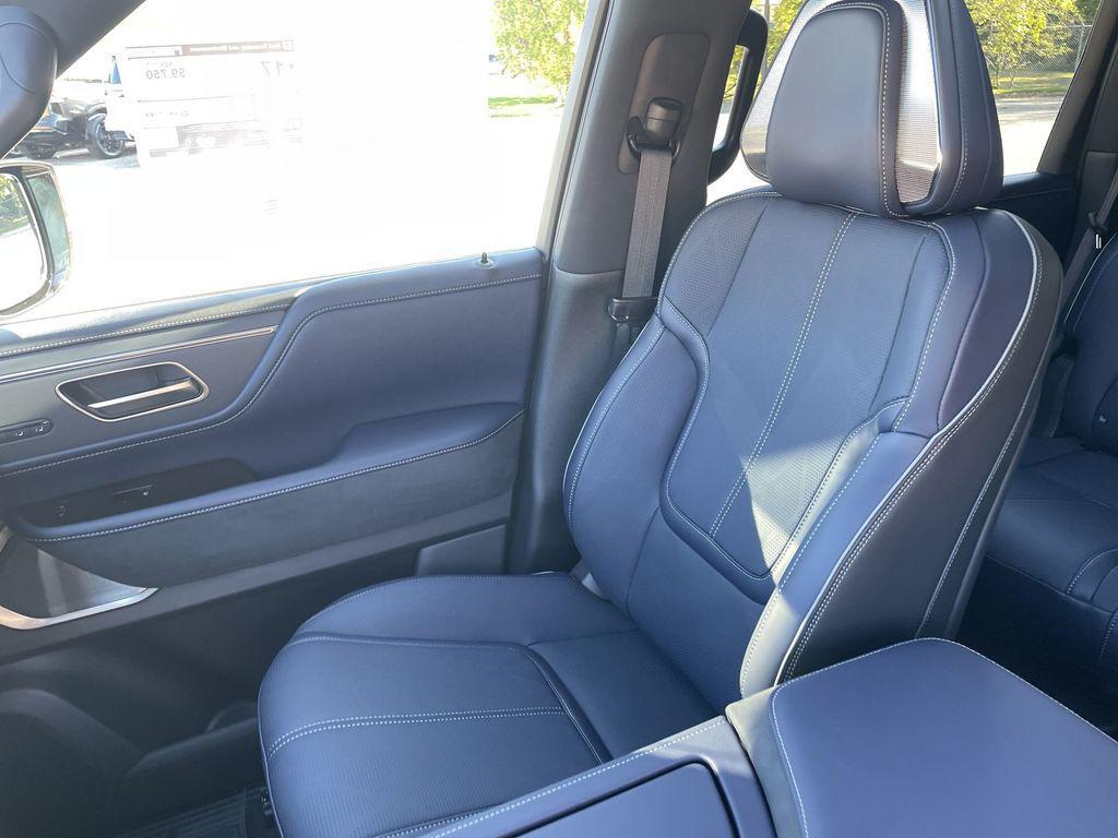 used 2026 INFINITI QX80 car, priced at $87,899