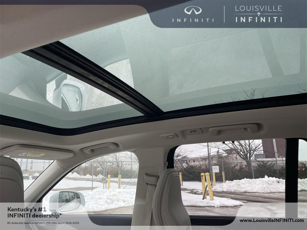 used 2024 Volvo XC90 Recharge Plug-In Hybrid car, priced at $47,499