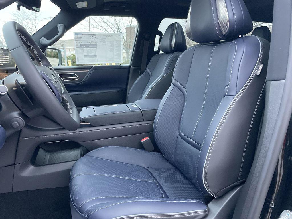 new 2026 INFINITI QX80 car, priced at $93,414