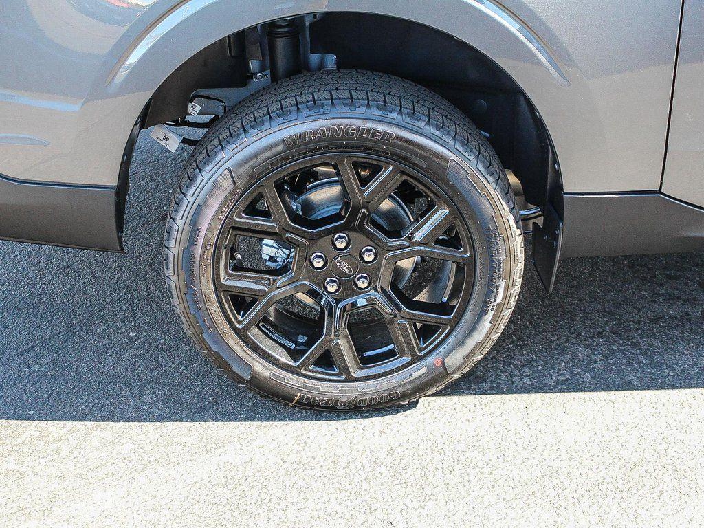 new 2025 Ford Maverick car, priced at $33,860