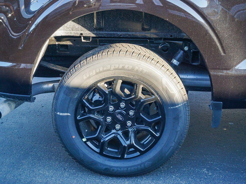 new 2026 Ford F-150 car, priced at $43,285