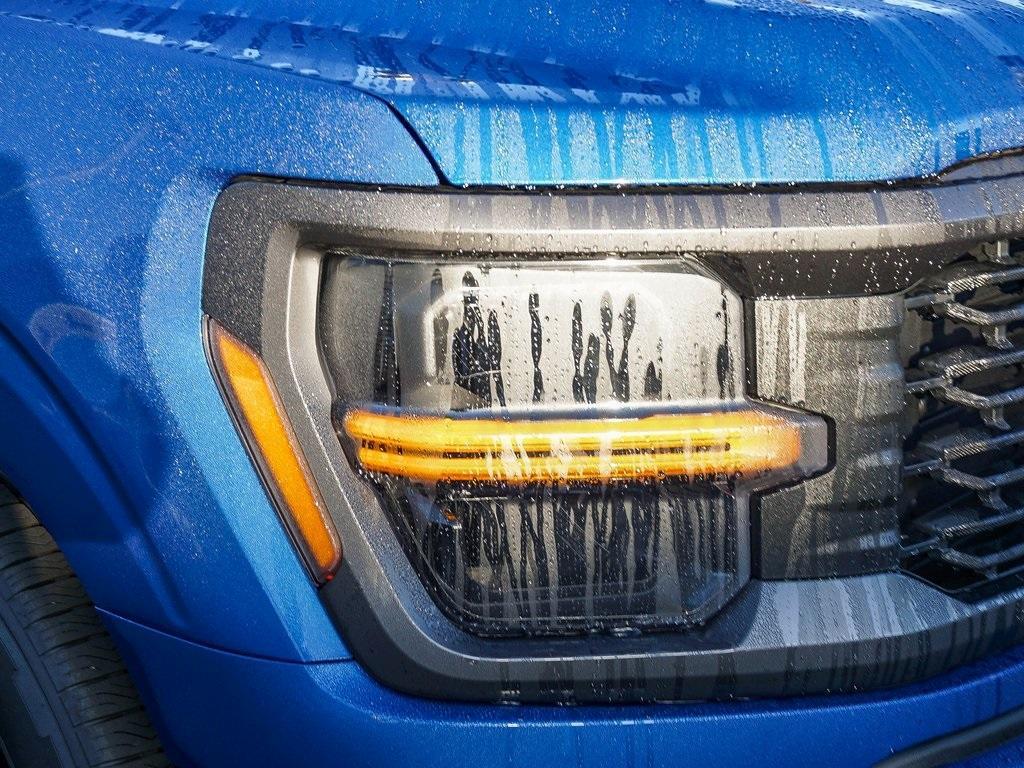 new 2025 Ford F-150 car, priced at $42,319