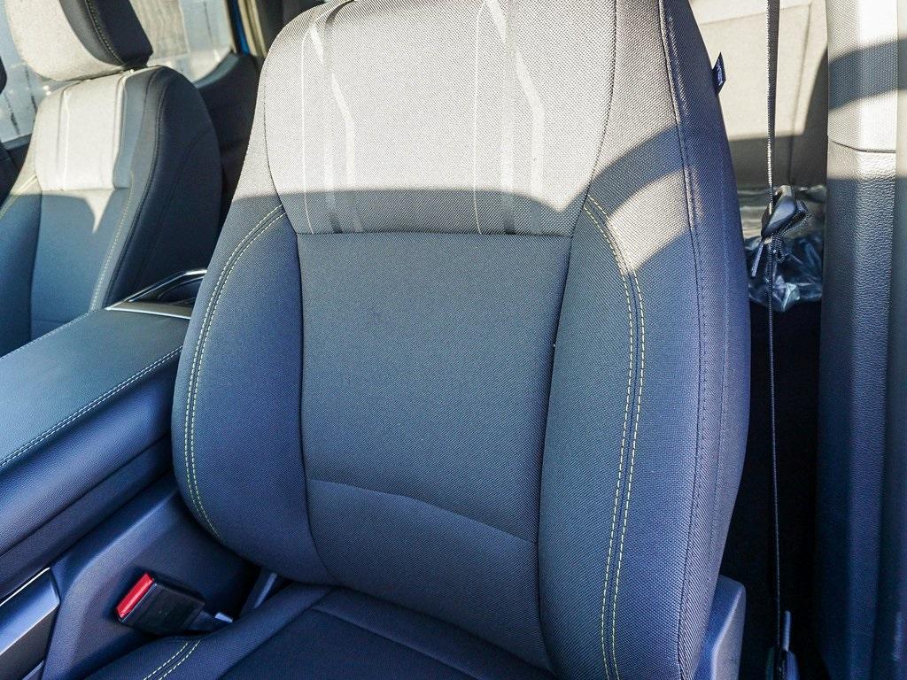 new 2025 Ford F-150 car, priced at $42,319